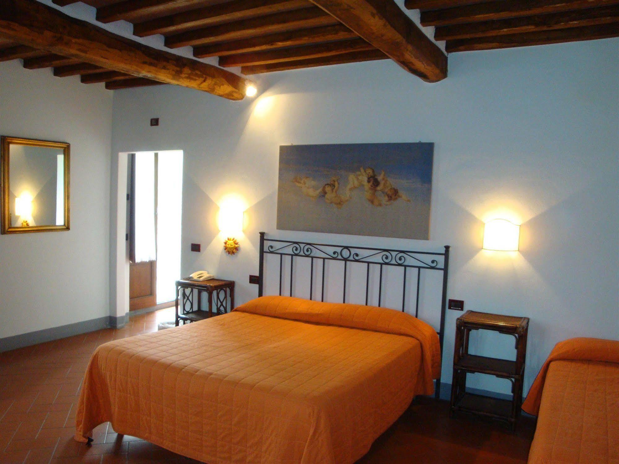וילה Hotel Le Vigne מראה חיצוני תמונה